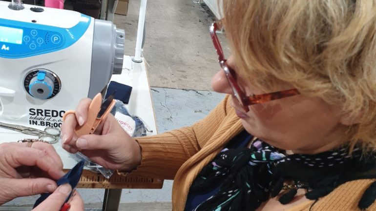 IMG-12740dba3a7f71872844fe429b352218-V