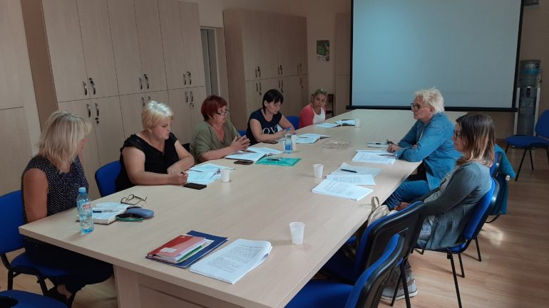 IMG-bced9b3f3dd79d276b79b5e361d68344-V